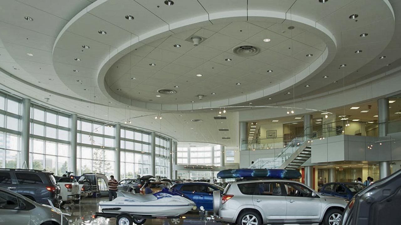 Airius fans installed in Toyota showroom